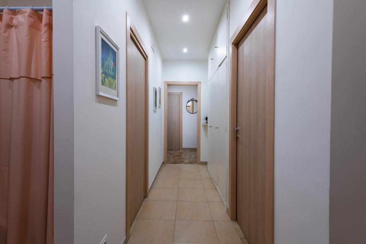 Casa Rosa Beige E Blu Apartment โรม ภายนอก รูปภาพ